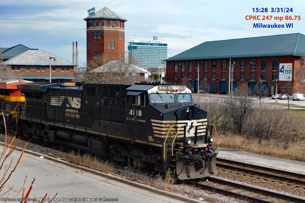 Convert leading CPKC 641 sand empties